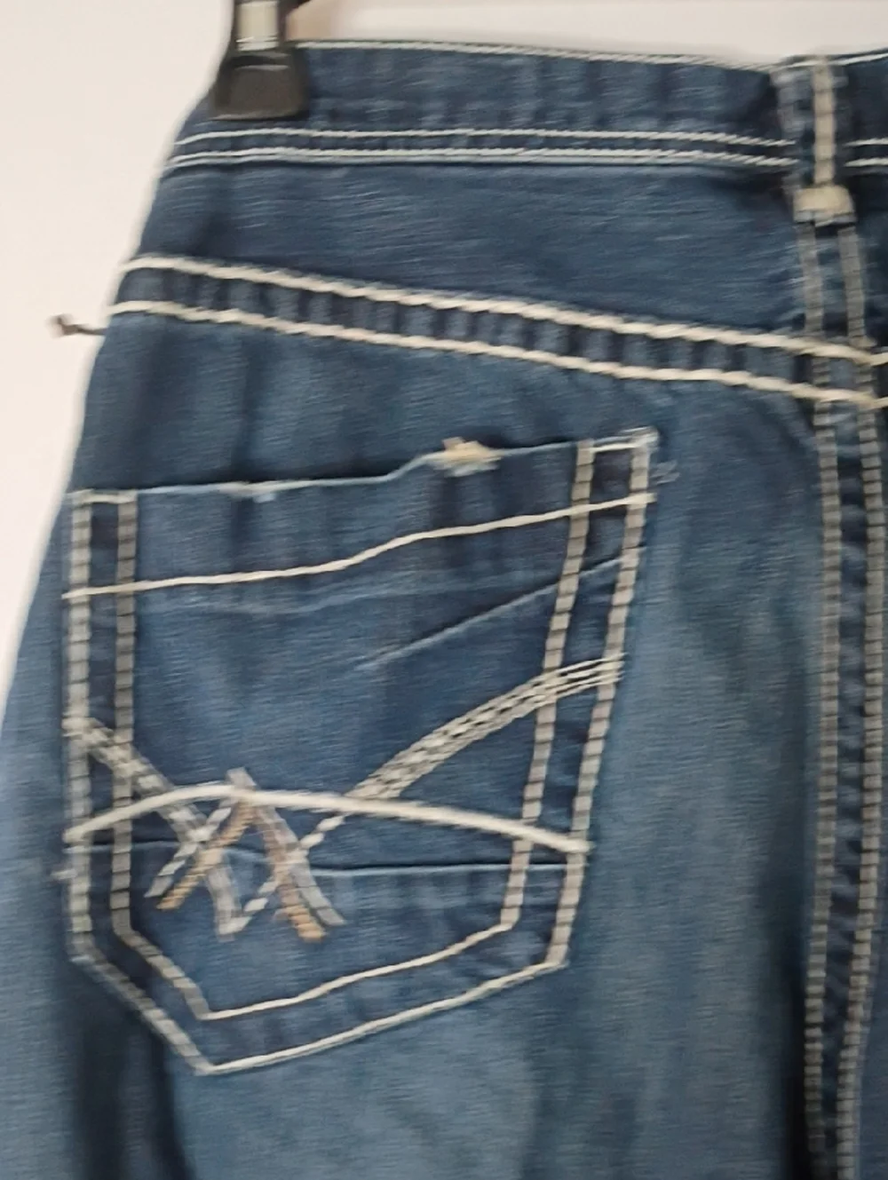BKE Denim Tyler Jeans in Medium Blue mens 36 regular 36r